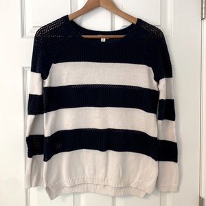 Gap Lightweight Sweater XS